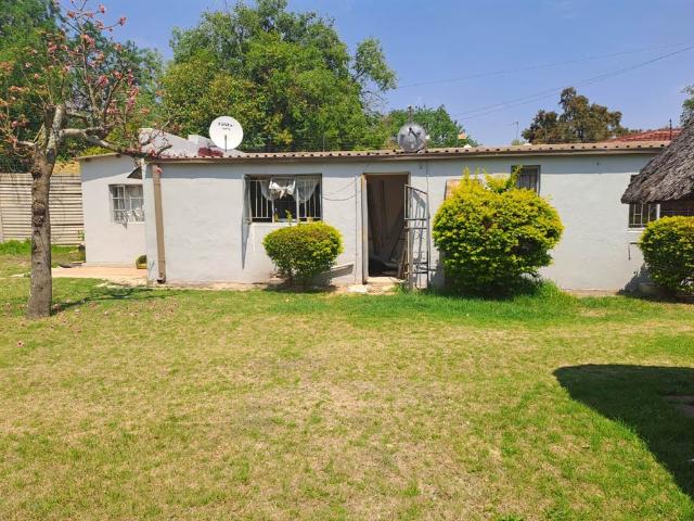 7 Bedroom House in Hatfield