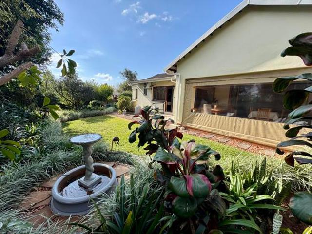 7 Bedroom House in Montrose