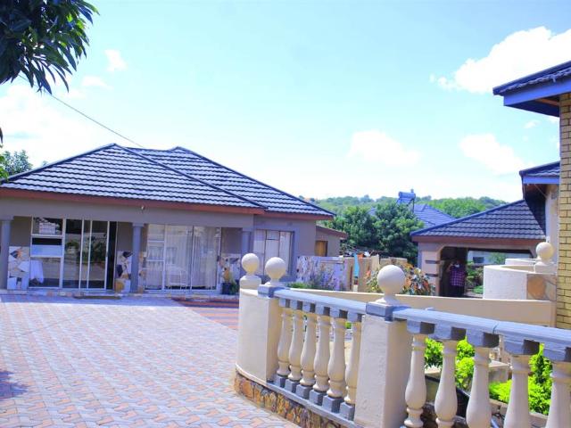 7 Bedroom House in Makhado Louis Trichardt