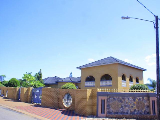 7 Bedroom House in Makhado Louis Trichardt