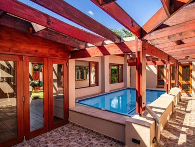 7 Bedroom House in Midstream Estate