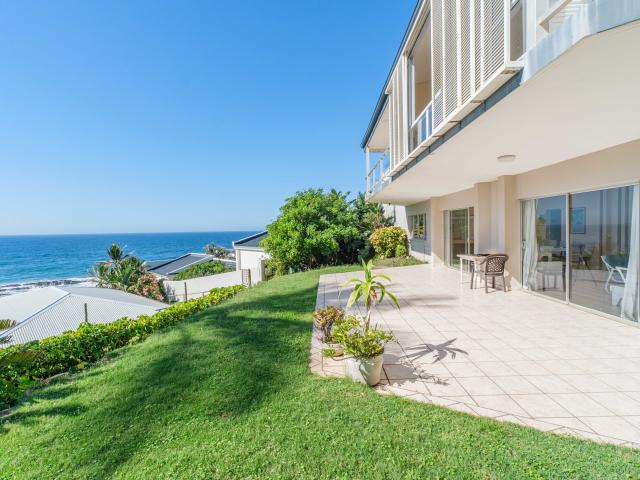 7 Bedroom House in Sheffield Beach