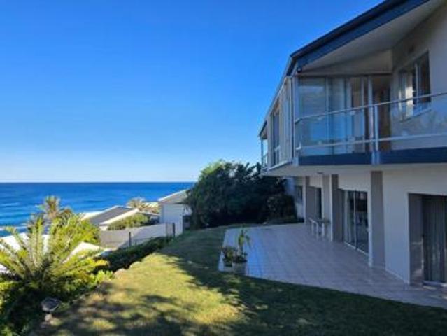 7 Bedroom House in Sheffield Beach