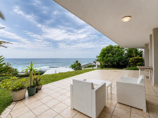 7 Bedroom House in Sheffield Beach