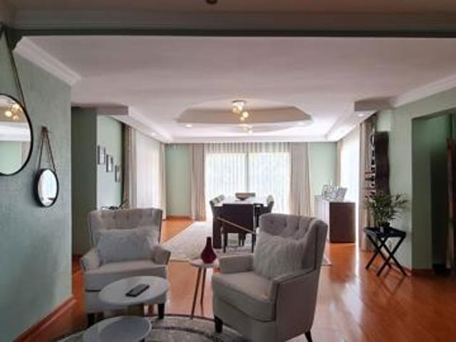 7 Bedroom House in Sterpark