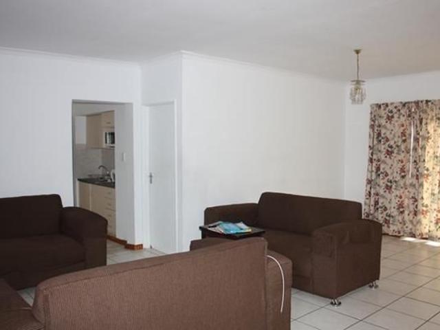 7 Bedroom House in Summerstrand