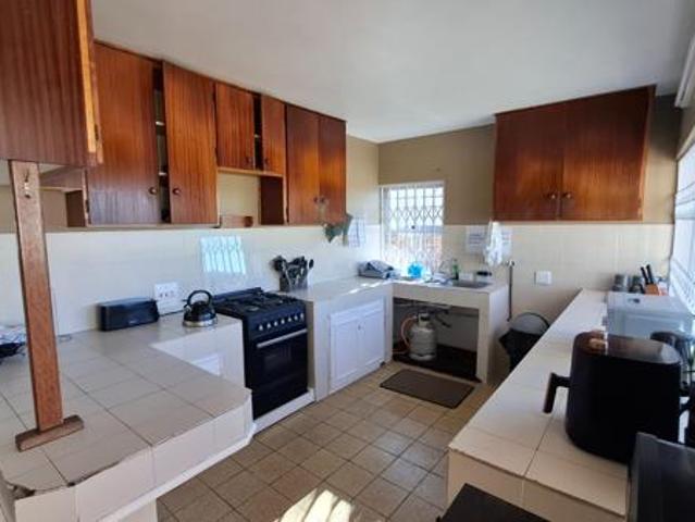 7 Bedroom House in Port Edward
