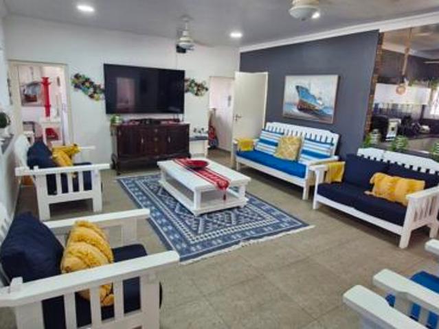 7 Bedroom House in Port Edward