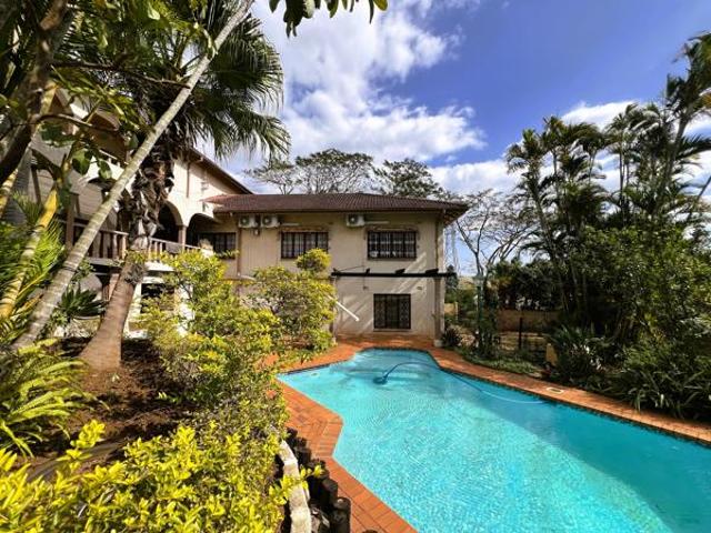 7 Bedroom House in Panorama