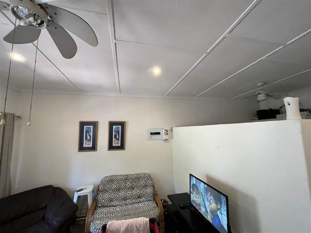 7 Bedroom House in Pennington