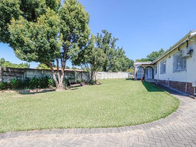 7 Bedroom House in Pioneer Park