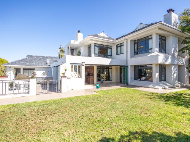 7 Bedroom House in Welgedacht