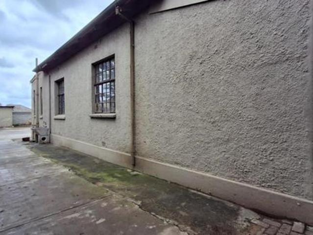 7 Bedroom House in Witbank Central