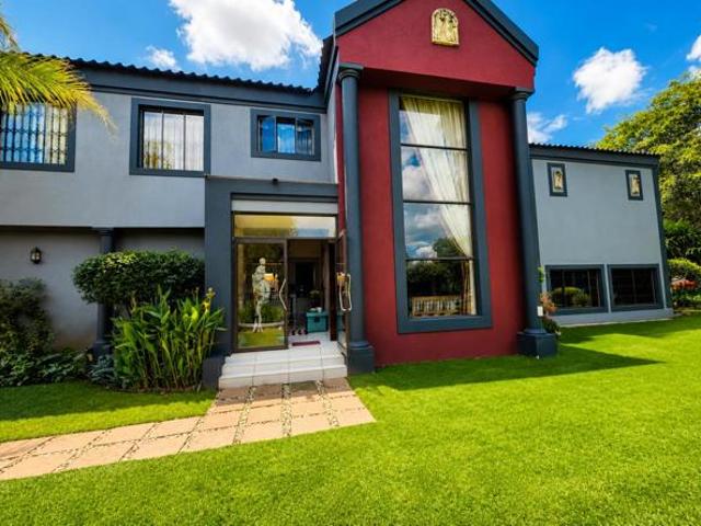 7 Bedroom House in Three Rivers