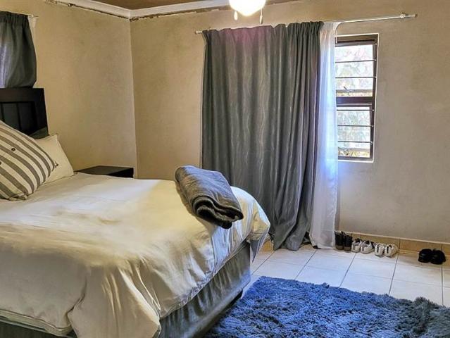 7 Bedroom House in Uvongo