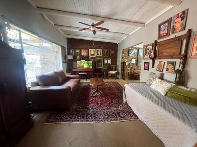 7 Bedroom House in Van Der Hoff Park