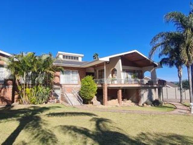 7 Bedroom House in Vanes Estate
