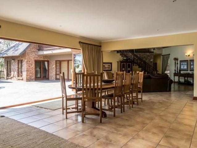 7 Bedroom House in Zebula Golf Estate