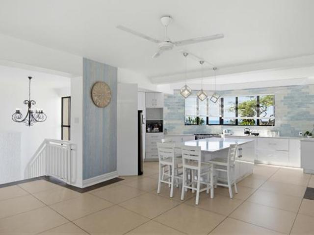 7 Bedroom House in Zinkwazi Beach