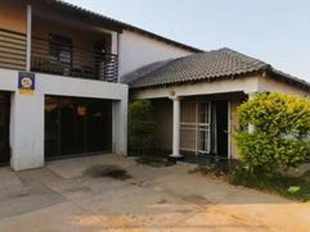 7 bedroom house on the market in mankweng