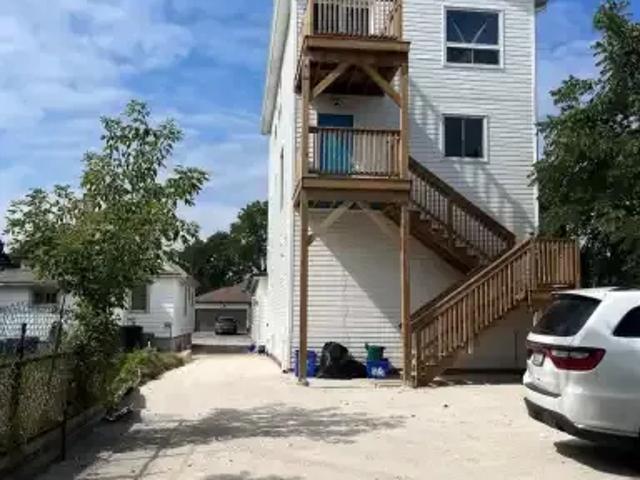 7 Bedroom House Thorold ON 105581145