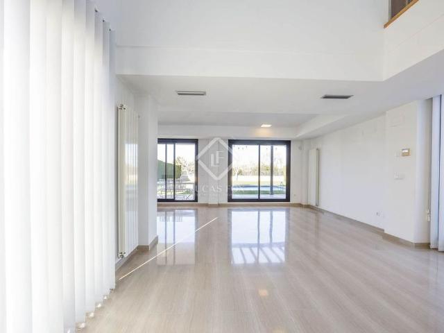 Luxury Villa for rent in Bétera, Valencia