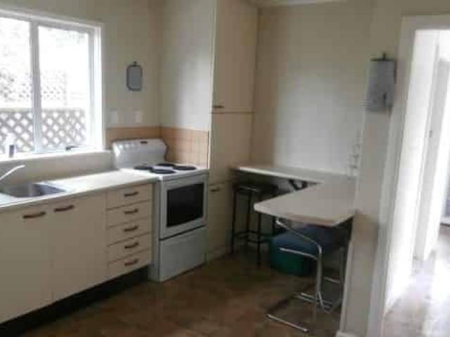 7 Bedroom Student Accommodation Near UC