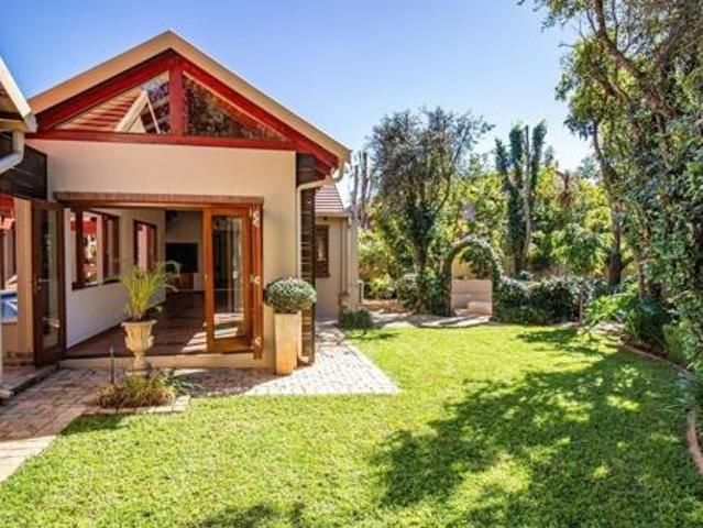 7 Bedroom Townhouse in Midstream Estate