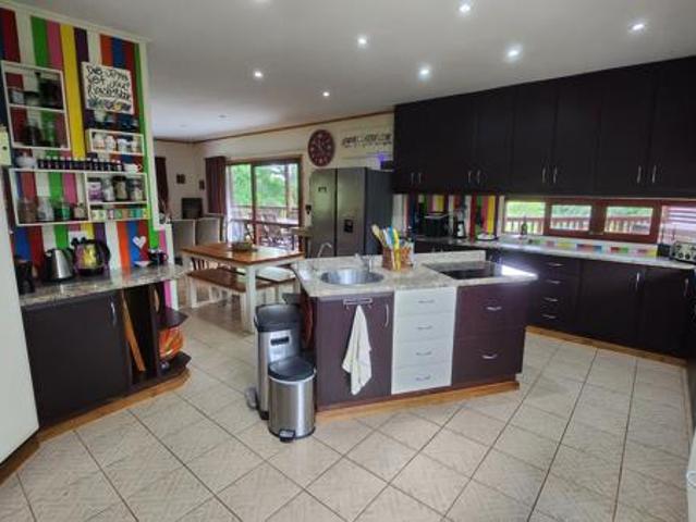 7 Bedroom Townhouse in Southbroom