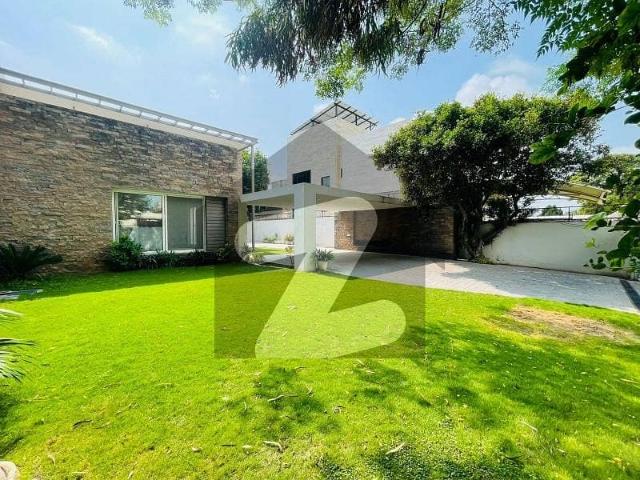 7 bedrooms House Available For Rent In Islamabad