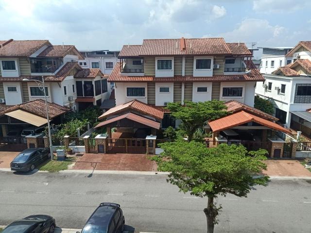 7 BEDROOMS I 3 STOREY SEMI D I Mutiara Villa, Sg Ramal Kajang
