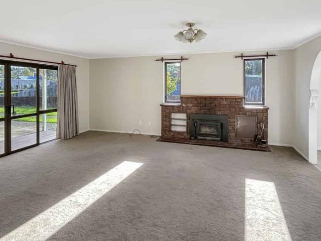 7 Bedrooms in Hunterville
