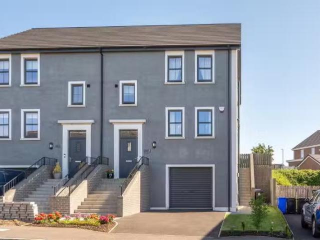 7 Belmont Hall Drive