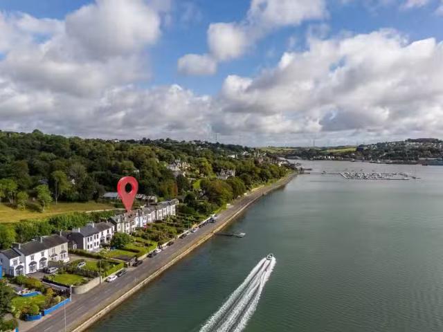7 Bellevue Terrace, Strand Road, Monkstown, Co. Cork, T12AWV3.