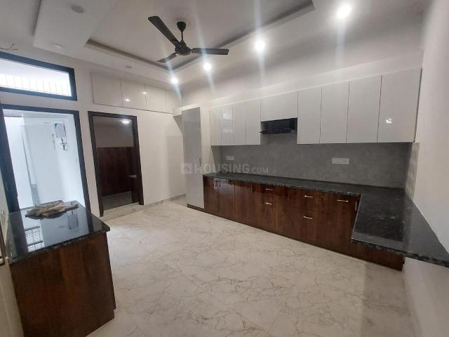 7 BHK Villa in Sector 15A for resale Noida. The reference number is 18705576