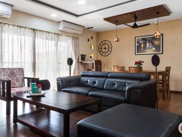 7 BHK Apartment in Bandra West for resale Mumbai. The reference number is 9671368