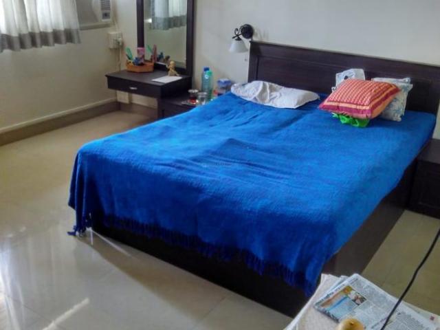7 BHK Apartment in Bandra West for resale Mumbai. The reference number is 9671379