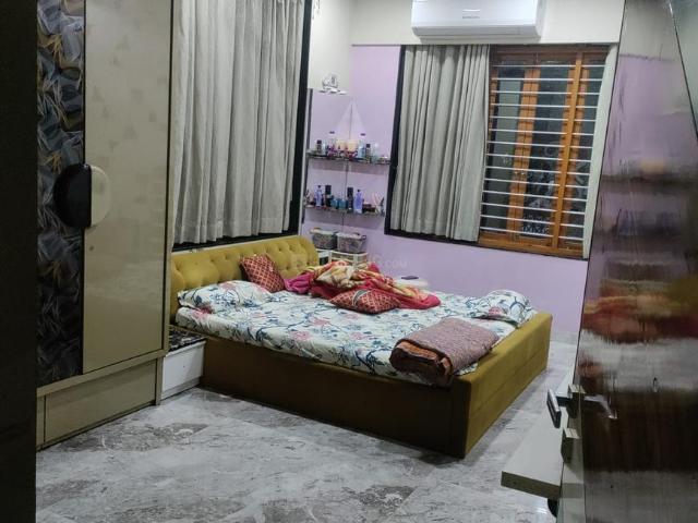 7 BHK Independent House in Thakkarbapa Nagar for resale Ahmedabad. The reference number is 19341576