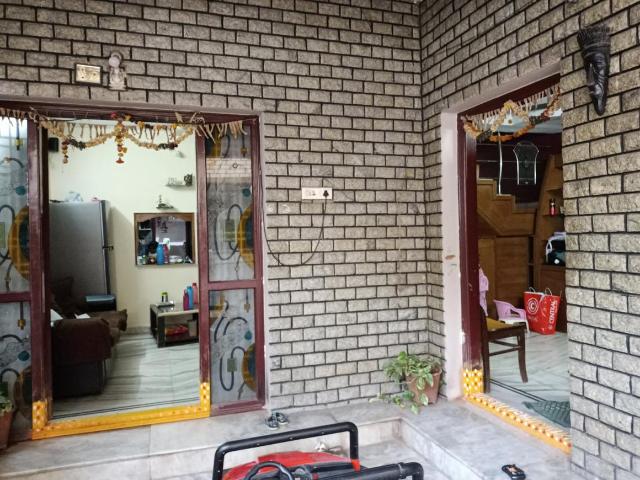 7 BHK Independent House in Chilakalguda for resale Secunderabad. The reference number is 8364218