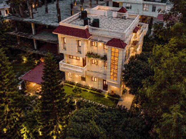 7 BHK Independent House in Dalanwala for resale Dehradun. The reference number is 19720931
