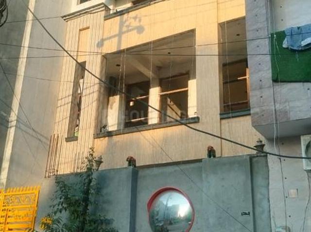 7 BHK Independent House in Duhai for resale Ghaziabad. The reference number is 16548329