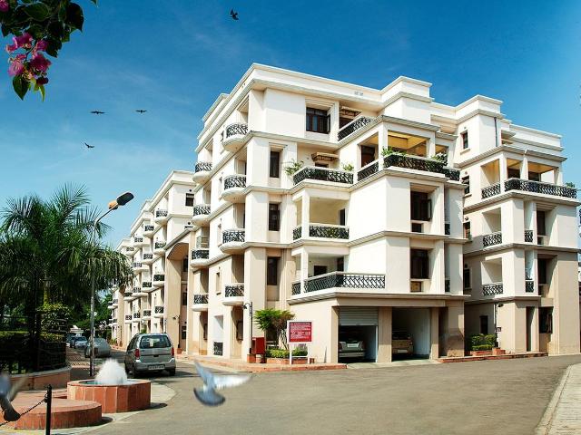 7 BHK Independent House in Gomti Nagar for resale Lucknow. The reference number is 17463592
