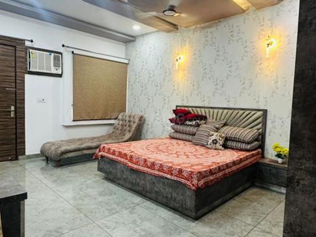 7 BHK Independent House in Gomti Nagar for resale Lucknow. The reference number is 17513992