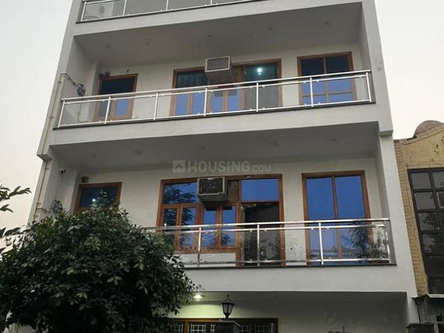 7 BHK Independent House in Omicron II for resale Greater Noida. The reference number is 20067670