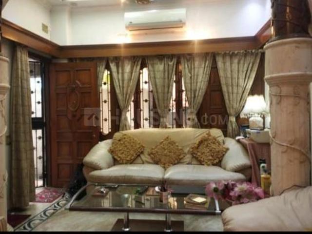 7 BHK Independent House in Santoshpur for resale Kolkata. The reference number is 14781797