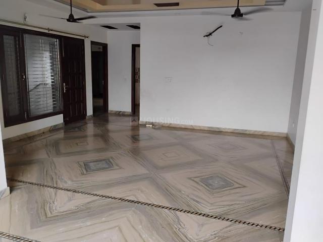 7 BHK Independent House in Sector 41 for rent Noida. The reference number is 17979851
