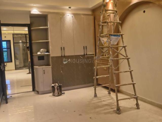 7 BHK Independent House in Sector 41 for resale Noida. The reference number is 20338018
