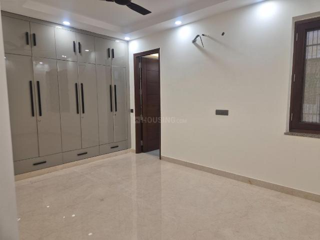 7 BHK Independent House in Sector 41 for resale Noida. The reference number is 20770495