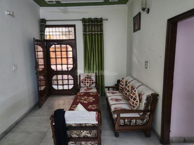7 BHK Independent House in Sector 70 for resale Sahibzada Ajit Singh Nagar. The reference number is 17675619