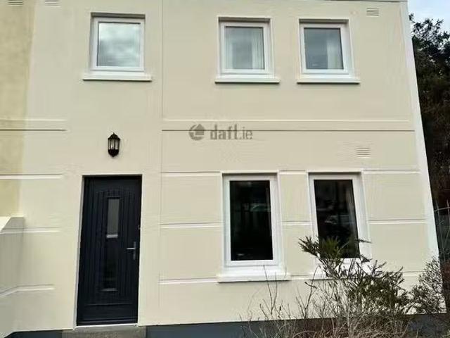 7 Brewery Court, Ballinrobe, Ballinrobe, Co. Mayo is for rent